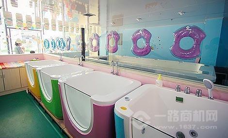 愛多多嬰兒游泳館 愛多多嬰兒游泳館