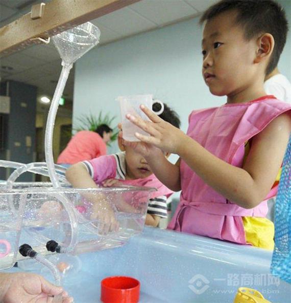 秀宝科学亲子馆