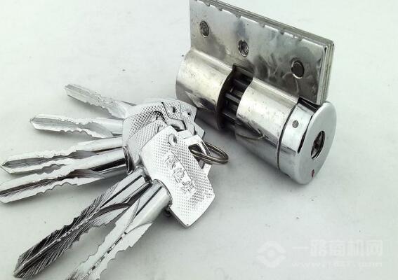 保德安防盗门锁加盟