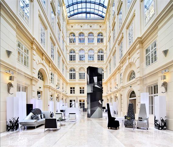 巴塞罗酒店度假村