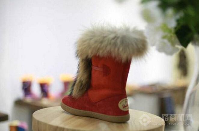 yellow earth雪地靴