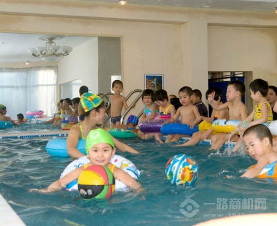 青蛙公主水育早教