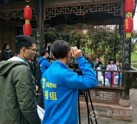 微巨星童星学院