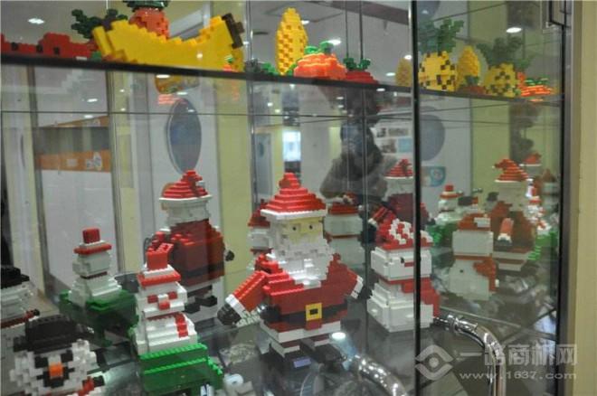 睿趣疯狂机器人加盟