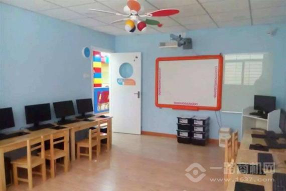 睿趣疯狂机器人