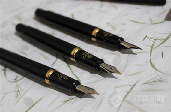 英雄钢笔