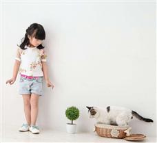 小魔女童装