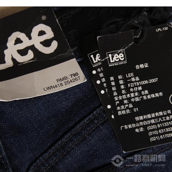 Lee牛仔裤