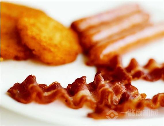 豪客滋复合式餐厅