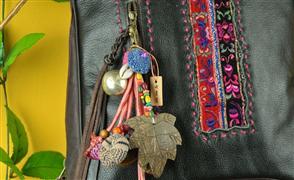 扎西德勒藏飾店