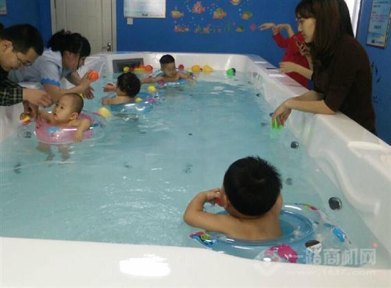 宝宝星婴童游泳馆