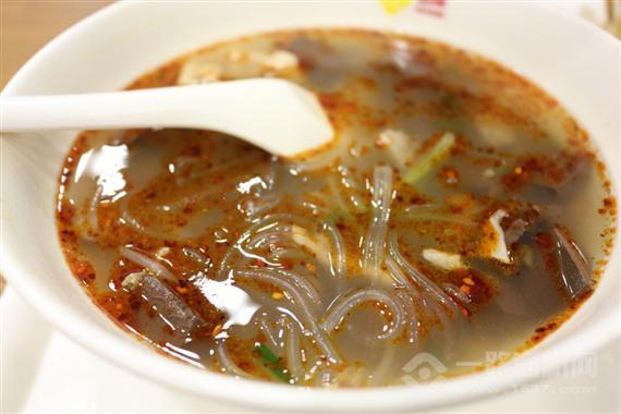 思味坊鸭血粉丝汤
