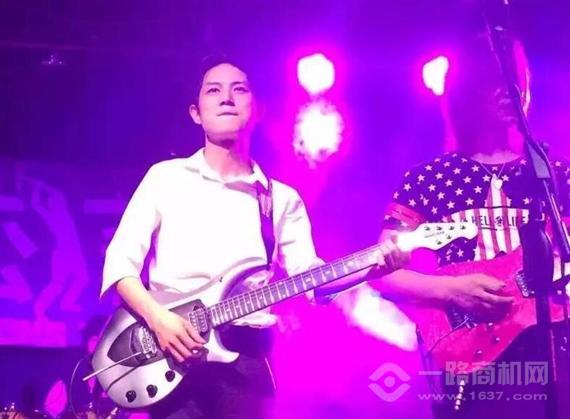 金手指吉他教育