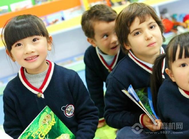 石三云學(xué)苑