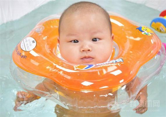 乖宝贝婴儿游泳