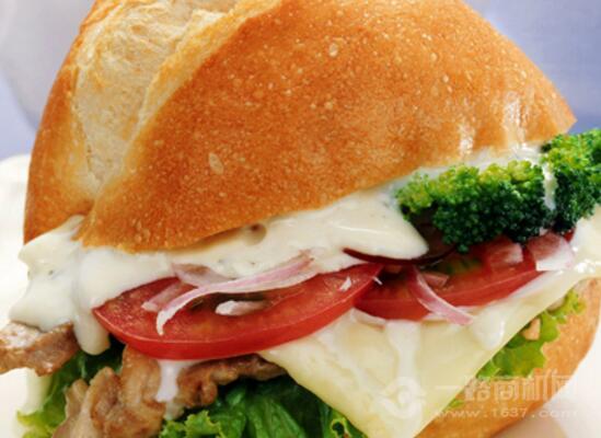 彼尔德汉堡加盟