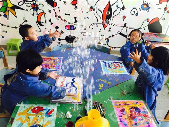 摩尔儿童美学课程