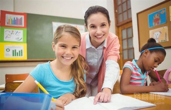 聪明星国际早教