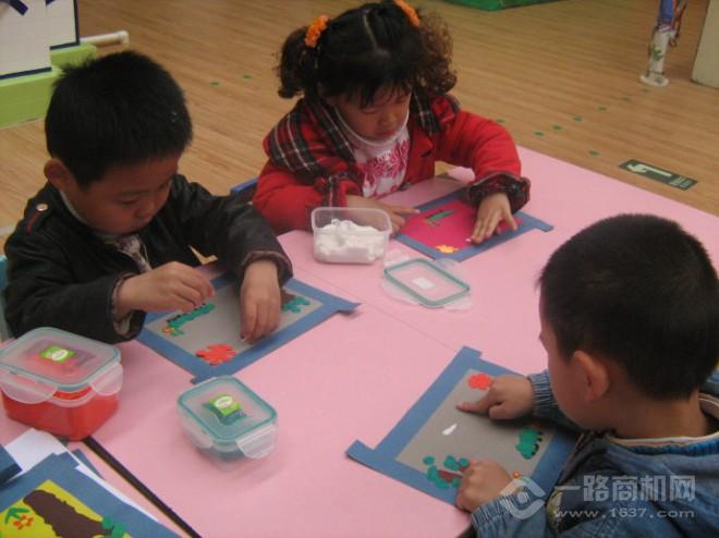 泥点点DIY手工吧加盟