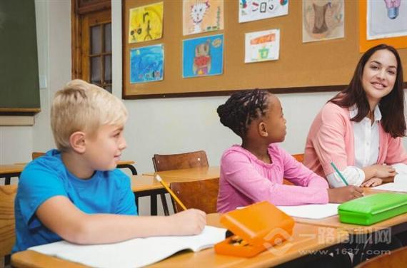 福贝贝婴幼儿教育