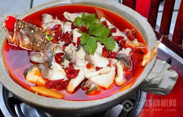 魚品記蒸汽石鍋魚加盟