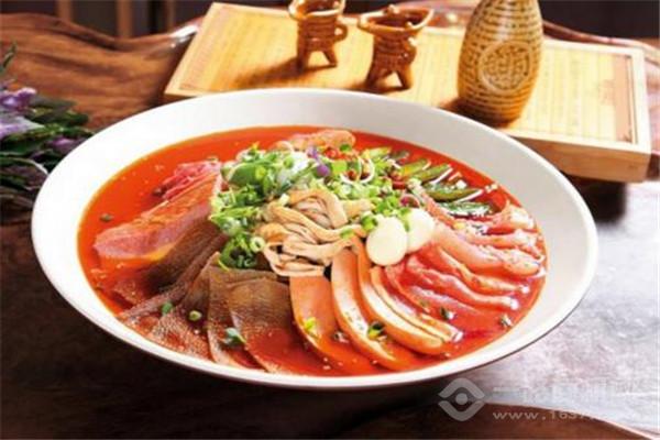 辣八鮮麻辣燙加盟