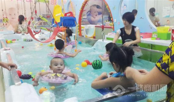 鸿鹄婴童水育乐园