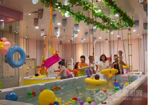 鸿鹄婴童水育乐园