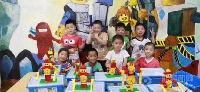 灵智教育机器人 灵智教育机器人