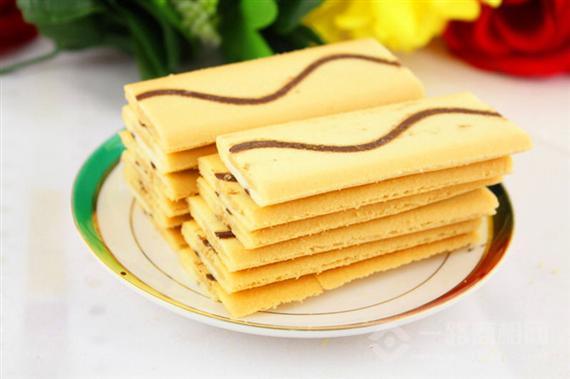 小资小味进口零食