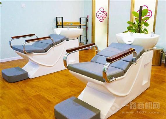 悦悦满国际月子会所