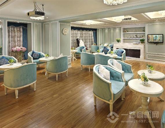 悦悦满国际月子会所