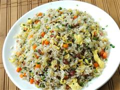 让爱翻滚鲜米炒饭