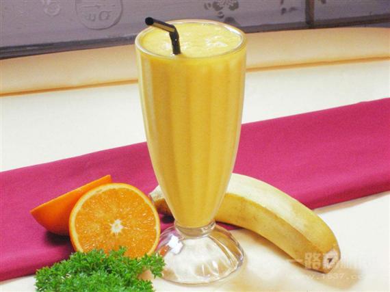 果乐悠鲜榨果汁