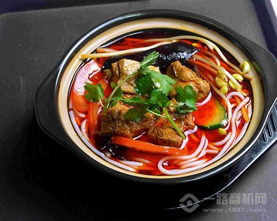 红哈尼过桥米线