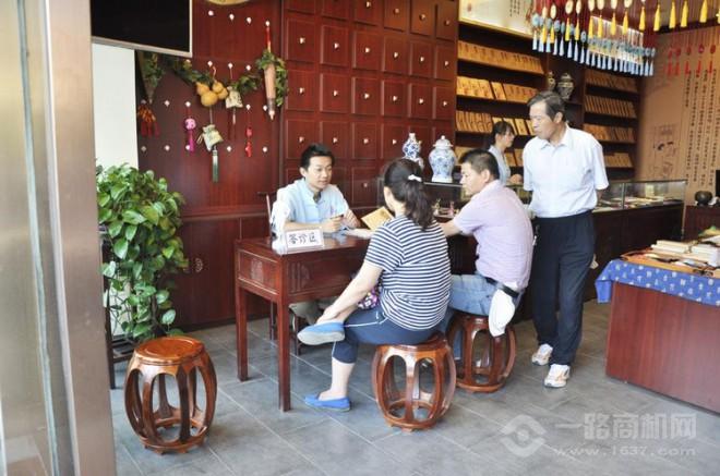 汪記世龍膏藥鋪加盟