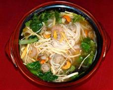 紅湯燴酸菜米線