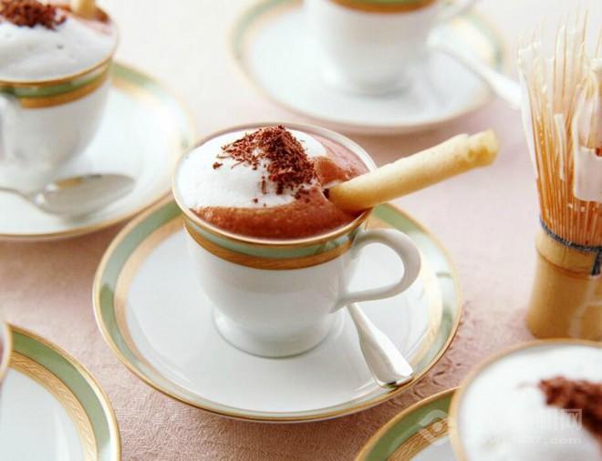 茶客集奶茶加盟