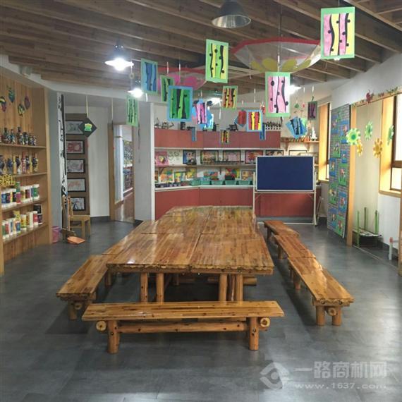 琉璃光少儿艺术培训