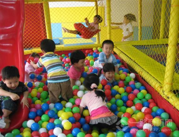 嘻多哆儿童乐园