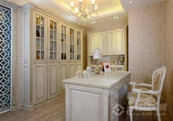 多尔贝定制衣柜