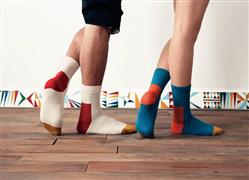 潔足先登襪業(yè)