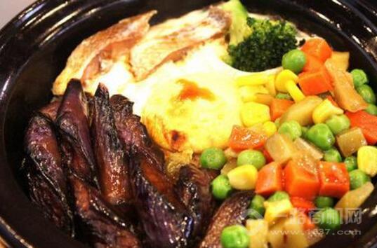 瓦撒奇煲仔飯加盟