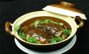 非池中土鍋燜魚