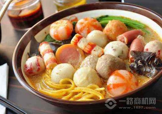 煲聚人气麻辣烫