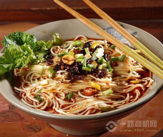 高低凳重庆小面