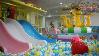 童年童月兒童樂園