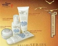 白雪映象藥妝
