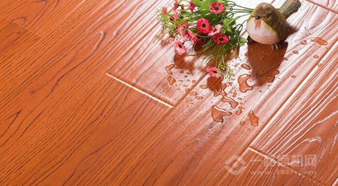 绿色年华地板加盟