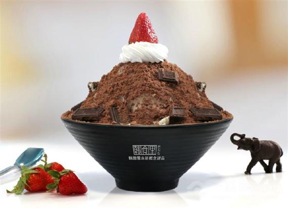 韩食里雪冰甜品